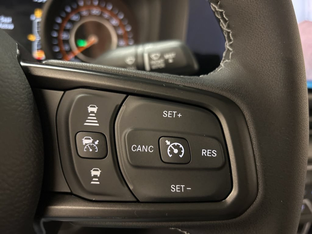 New 2026 Jeep Gladiator Sport AWD/4WD image 22