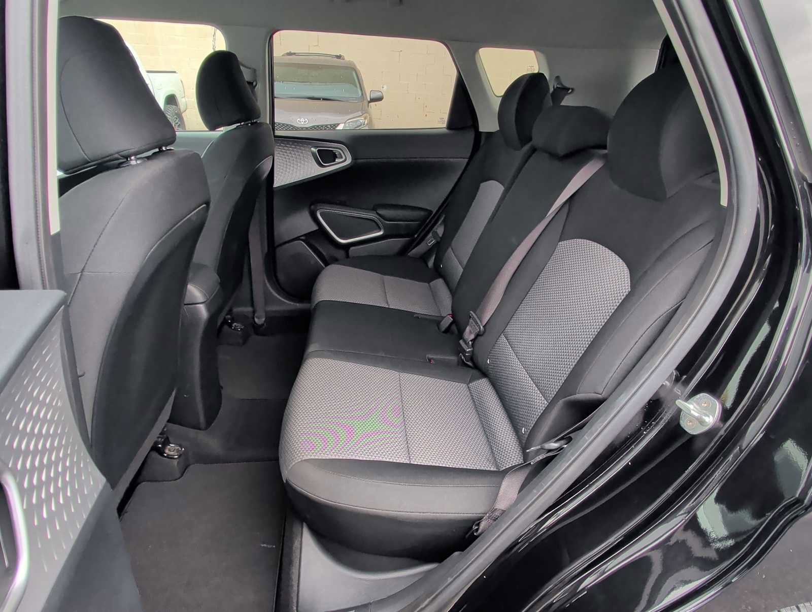 Used 2023 Kia Soul LX w/ LX Technology Package image 22