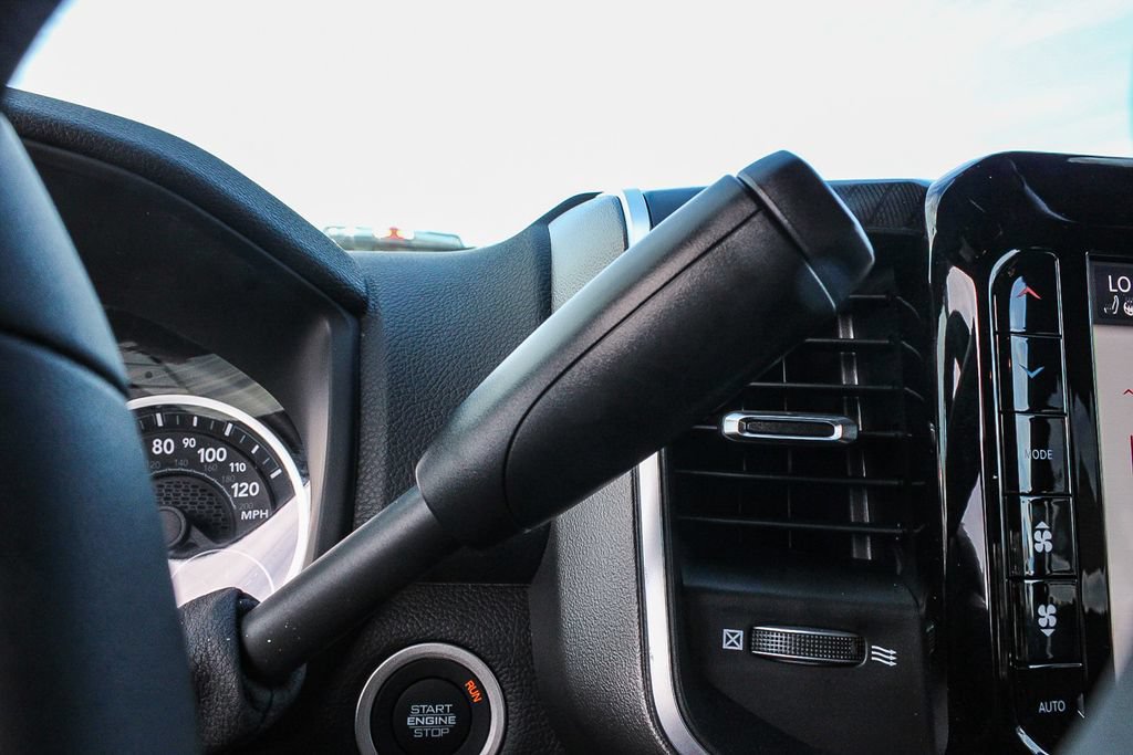 New 2026 RAM 3500 Big Horn AWD/4WD image 20