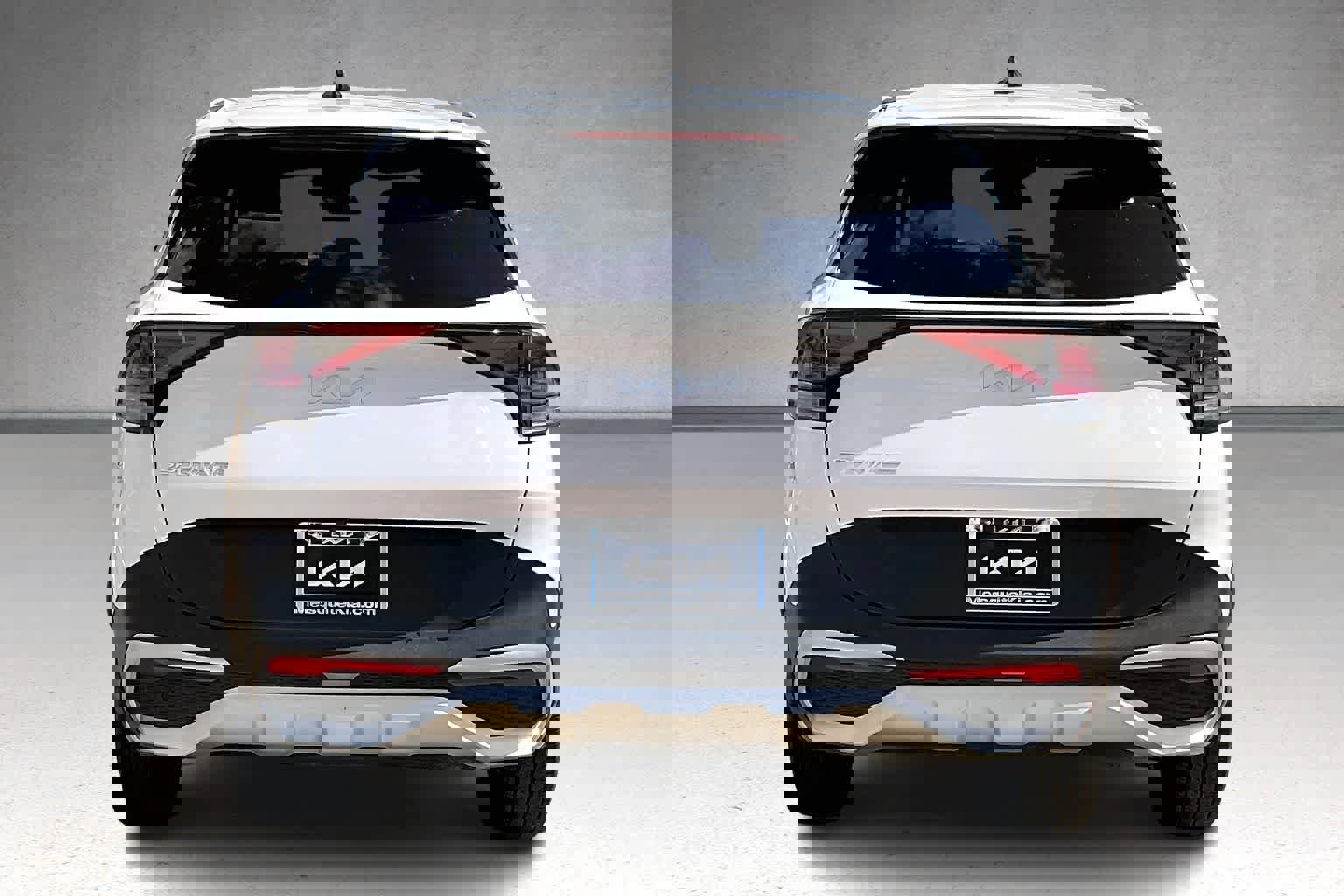 Certified 2025 Kia Sportage LX image 5