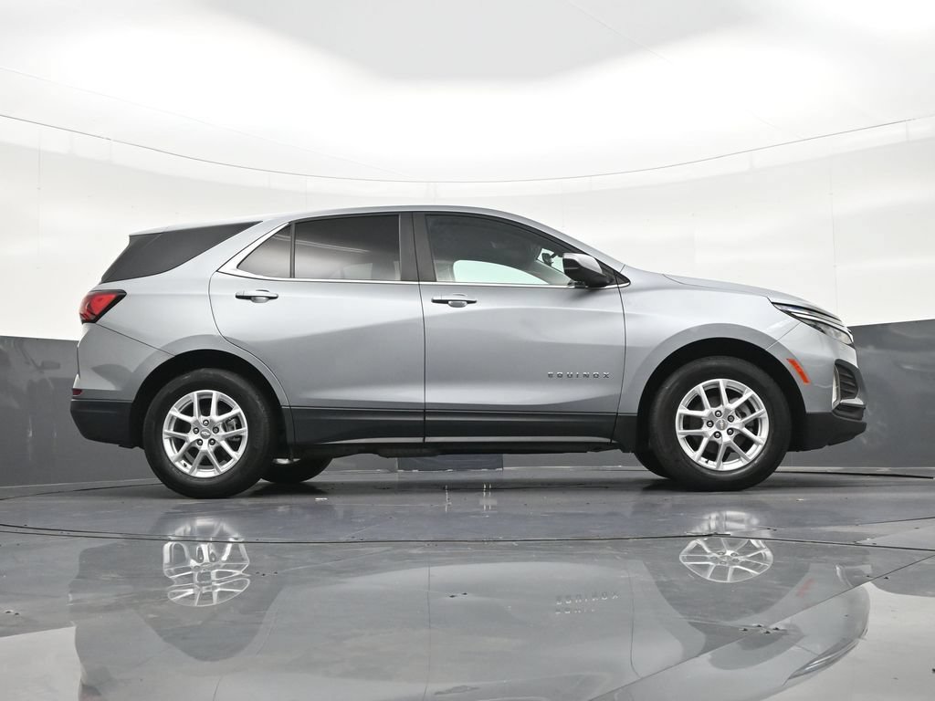 Used 2023 Chevrolet Equinox LT FWD image 29
