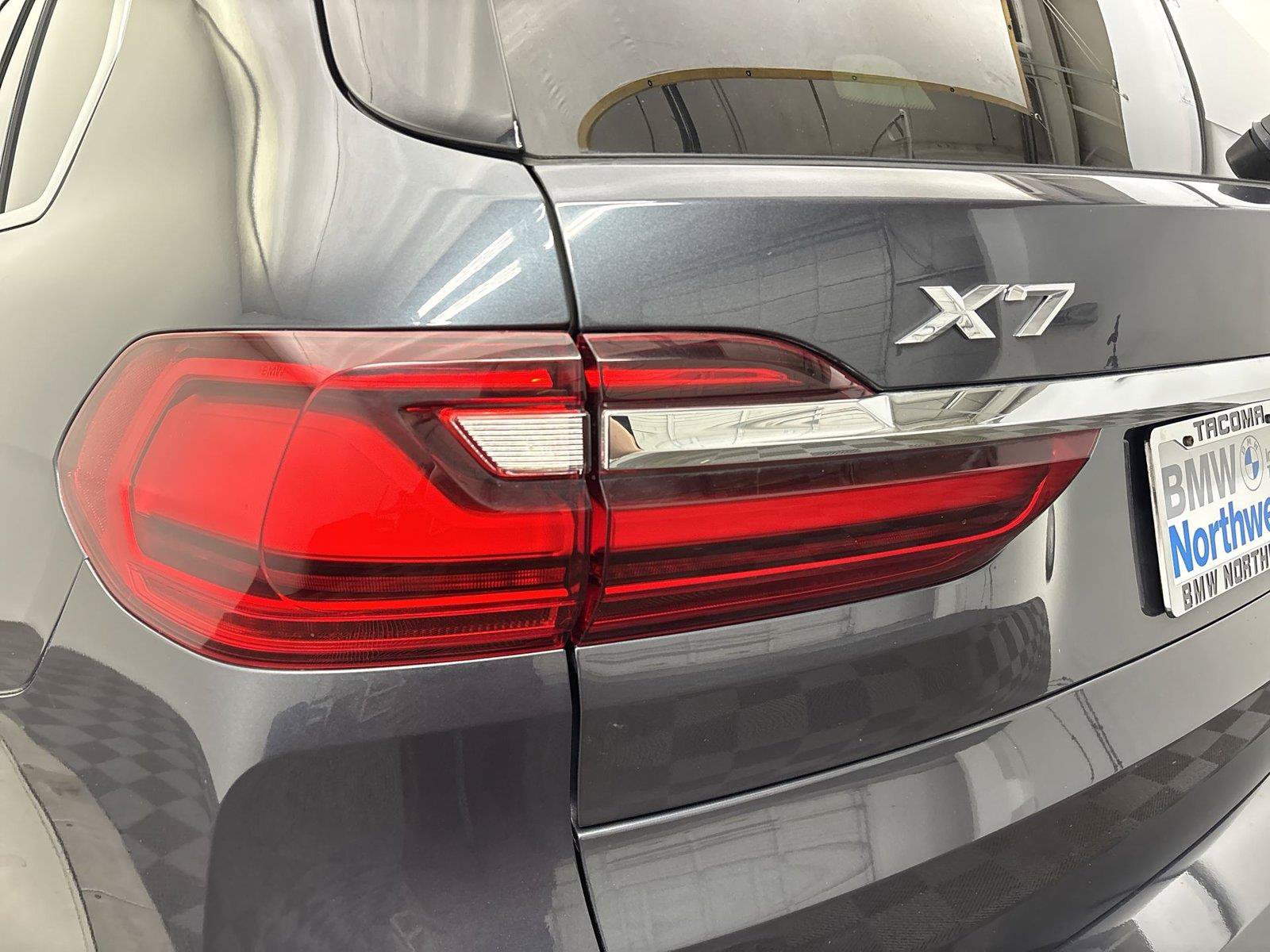 Used 2019 BMW X7 xDrive40i w/ Premium Package AWD/4WD image 7