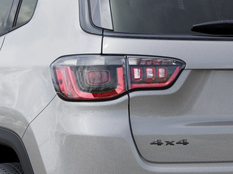 New 2026 Jeep Compass Latitude AWD/4WD image 15