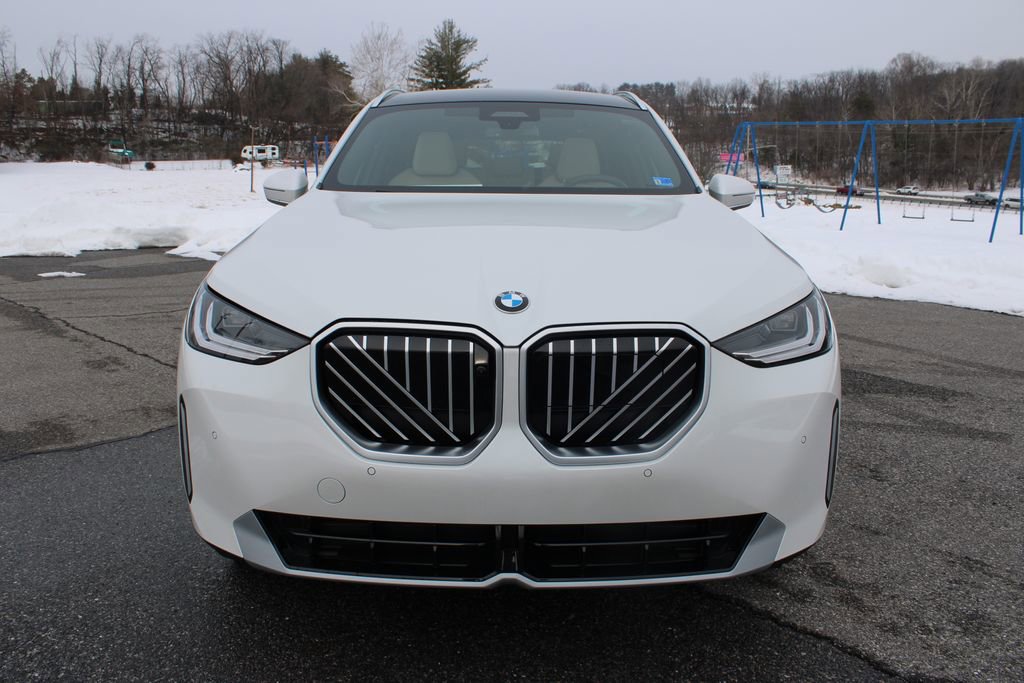 New 2026 BMW X3 xDrive30 w/ Premium Package AWD/4WD image 3
