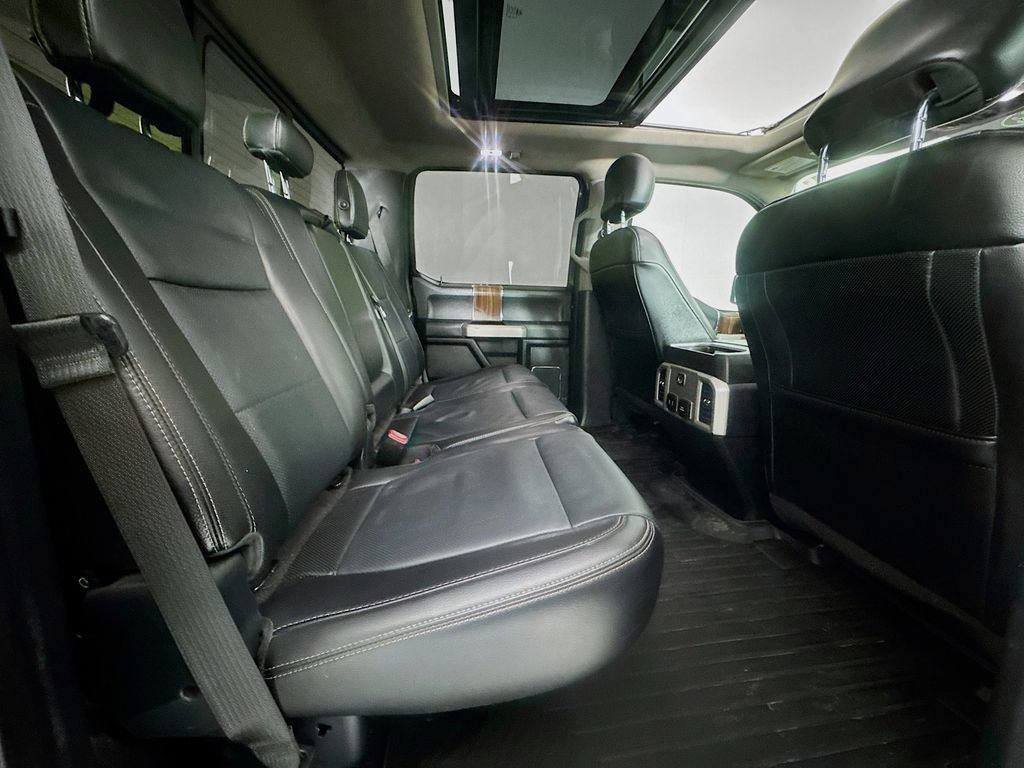 Used 2017 Ford F150 Lariat image 34