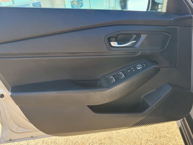 Used 2023 Honda Accord EX image 17