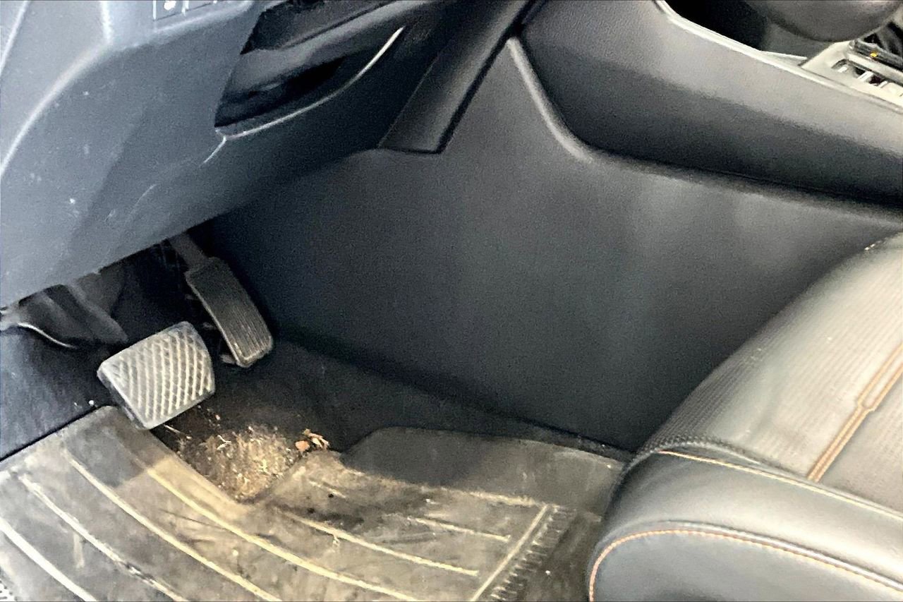 Used 2023 Honda CR-V Sport Touring image 22