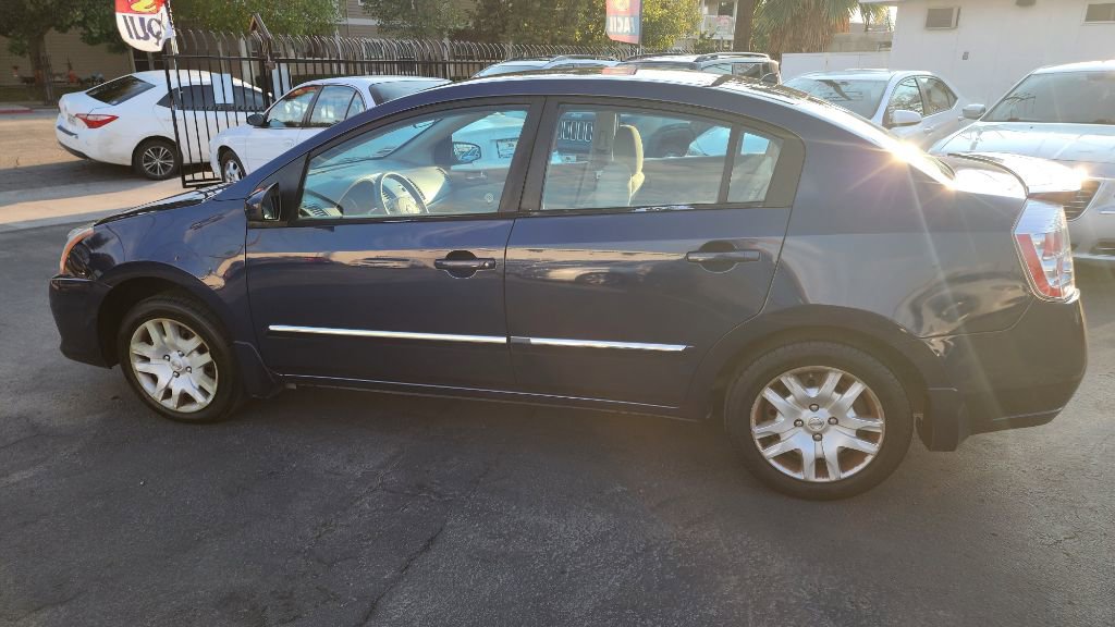 Used 2011 Nissan Sentra 2.0 S image 2