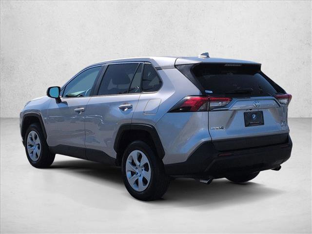 Used 2025 Toyota RAV4 LE image 8