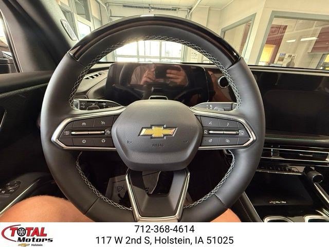 New 2026 Chevrolet Traverse High Country w/ LPO, Floor Liner Package AWD/4WD image 19