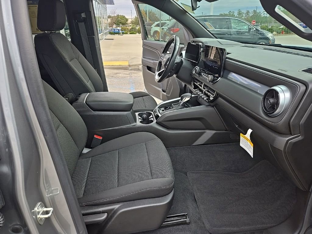 Used 2023 Chevrolet Colorado LT w/ LT Convenience Package image 33