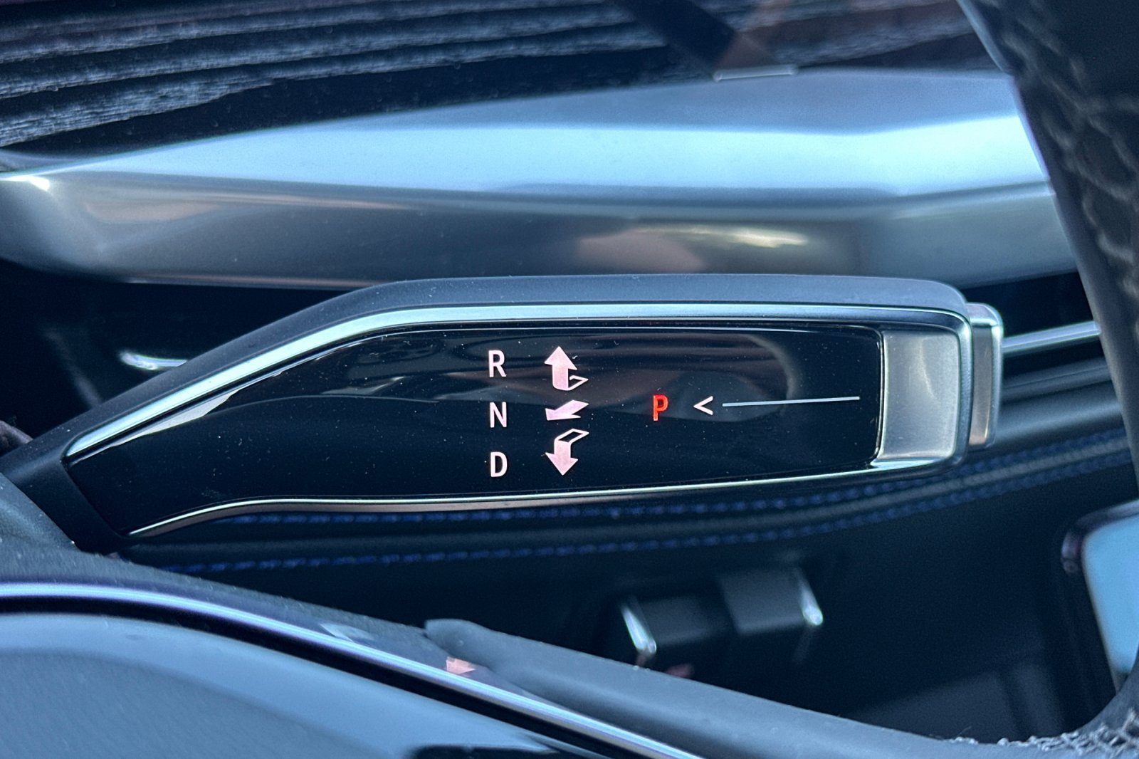 Certified 2025 Cadillac Escalade IQ Sport 1 w/ Smart Trailering package AWD/4WD image 32