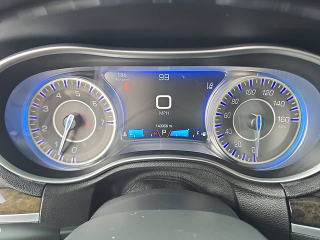 Used 2016 Chrysler 300 C w/ Safetytec Group II RWD image 28