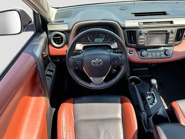 Used 2013 Toyota RAV4 Limited AWD/4WD image 23