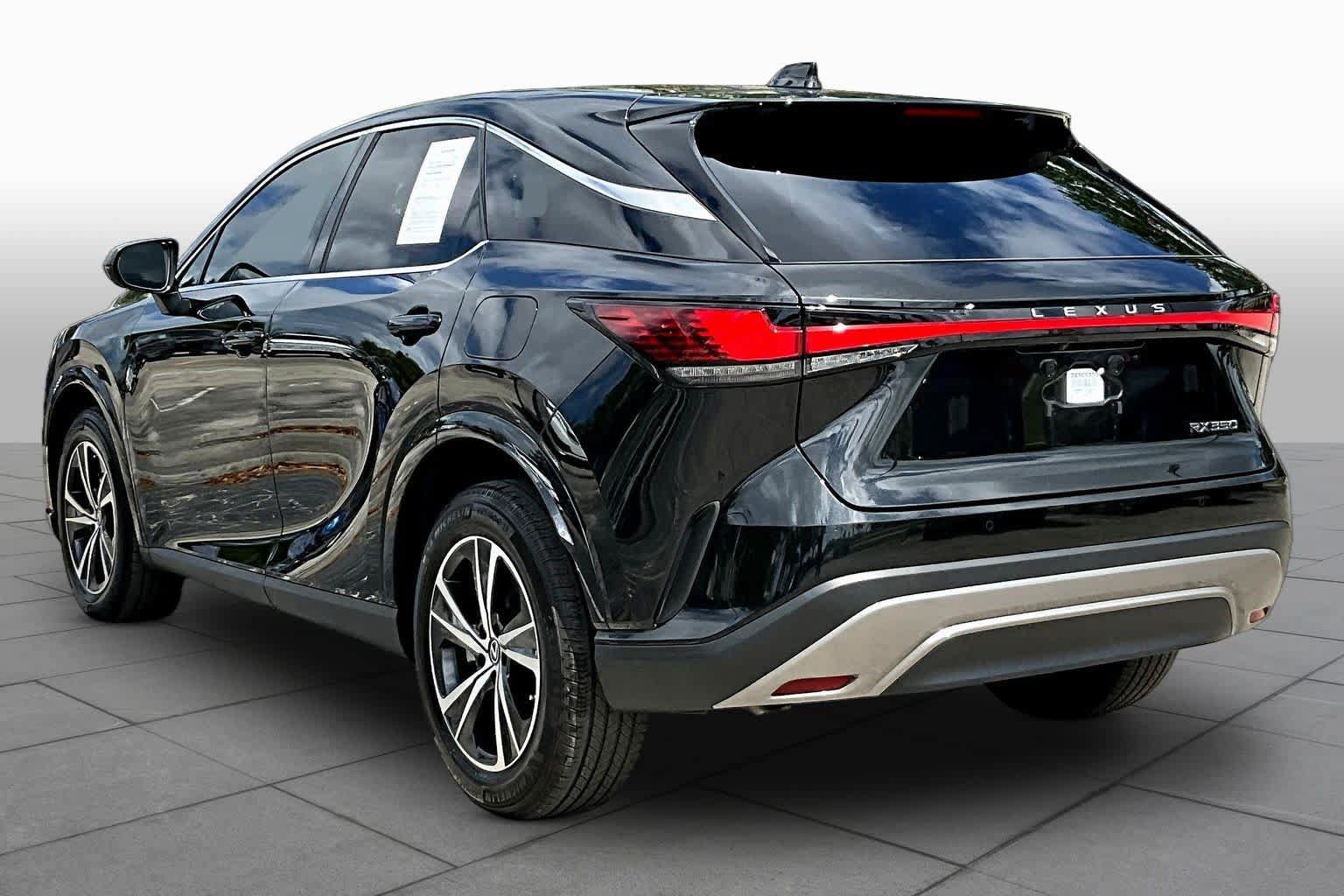 Used 2024 Lexus RX 350 FWD w/ Technology Package image 22
