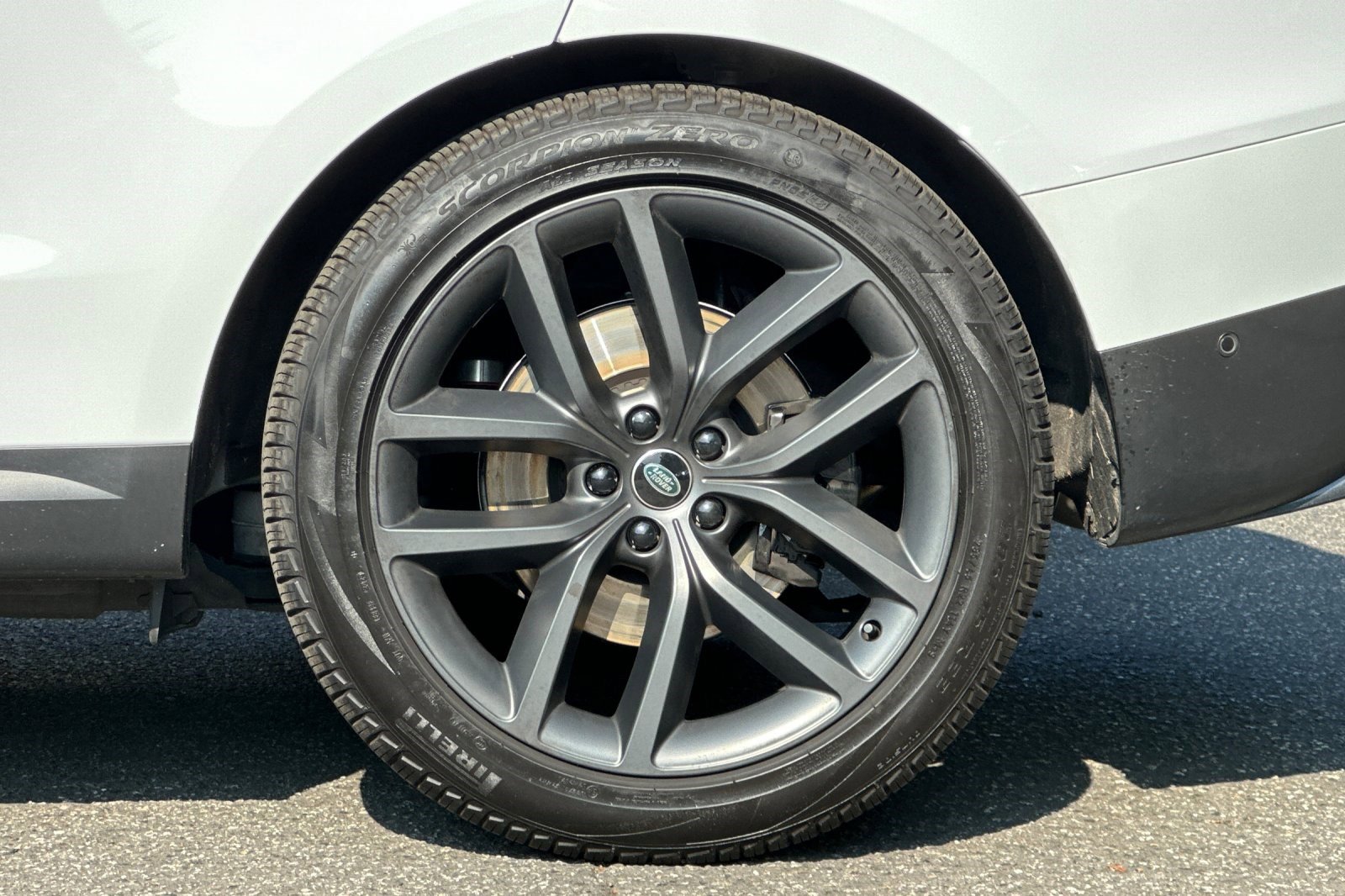 Certified 2023 Land Rover Range Rover Sport SE image 13