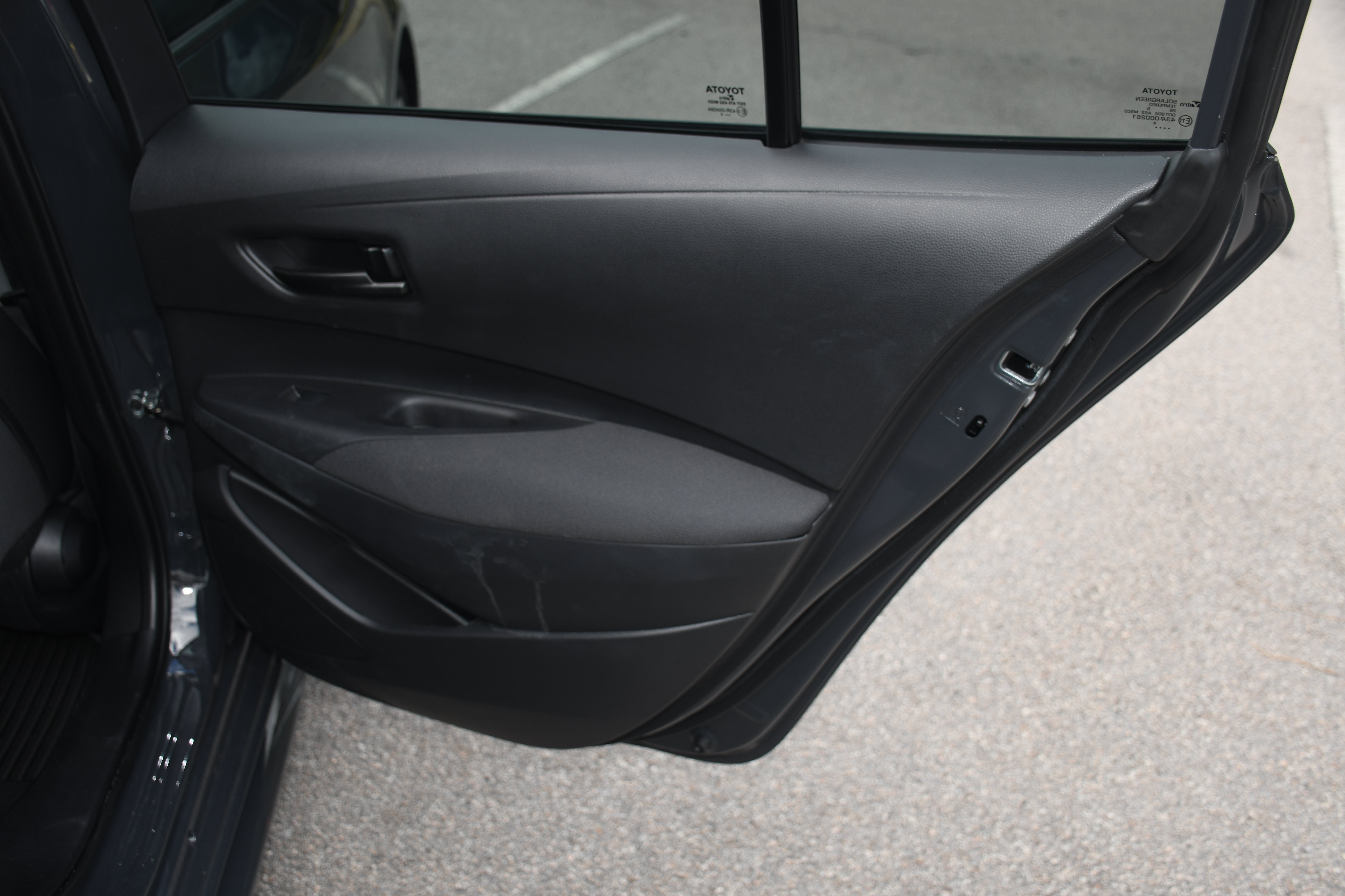 Certified 2025 Toyota Corolla LE w/ Convenience Package FWD image 18