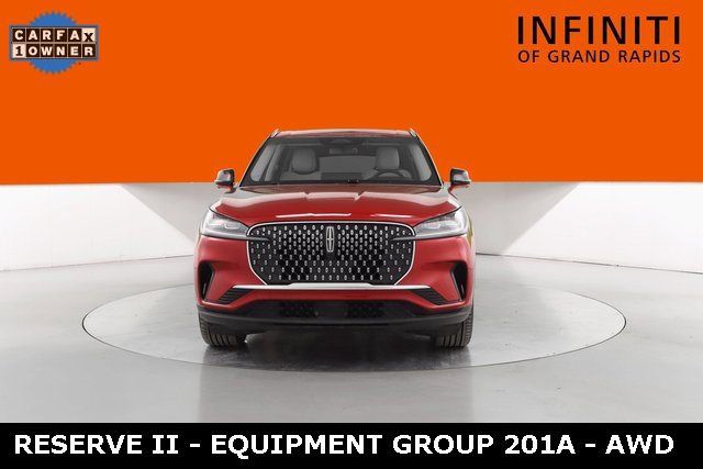 Used 2025 Lincoln Aviator Reserve w/ Equipment Group 201A image 8