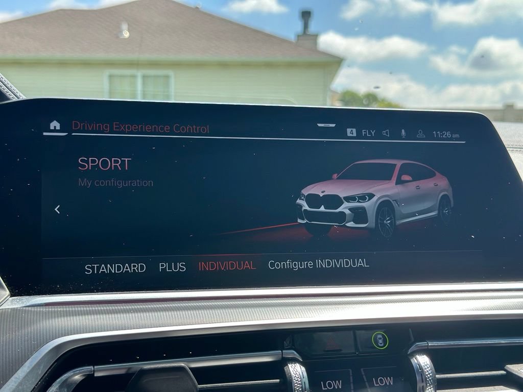 Used 2022 BMW X6 xDrive40i w/ M Sport Package AWD/4WD image 41