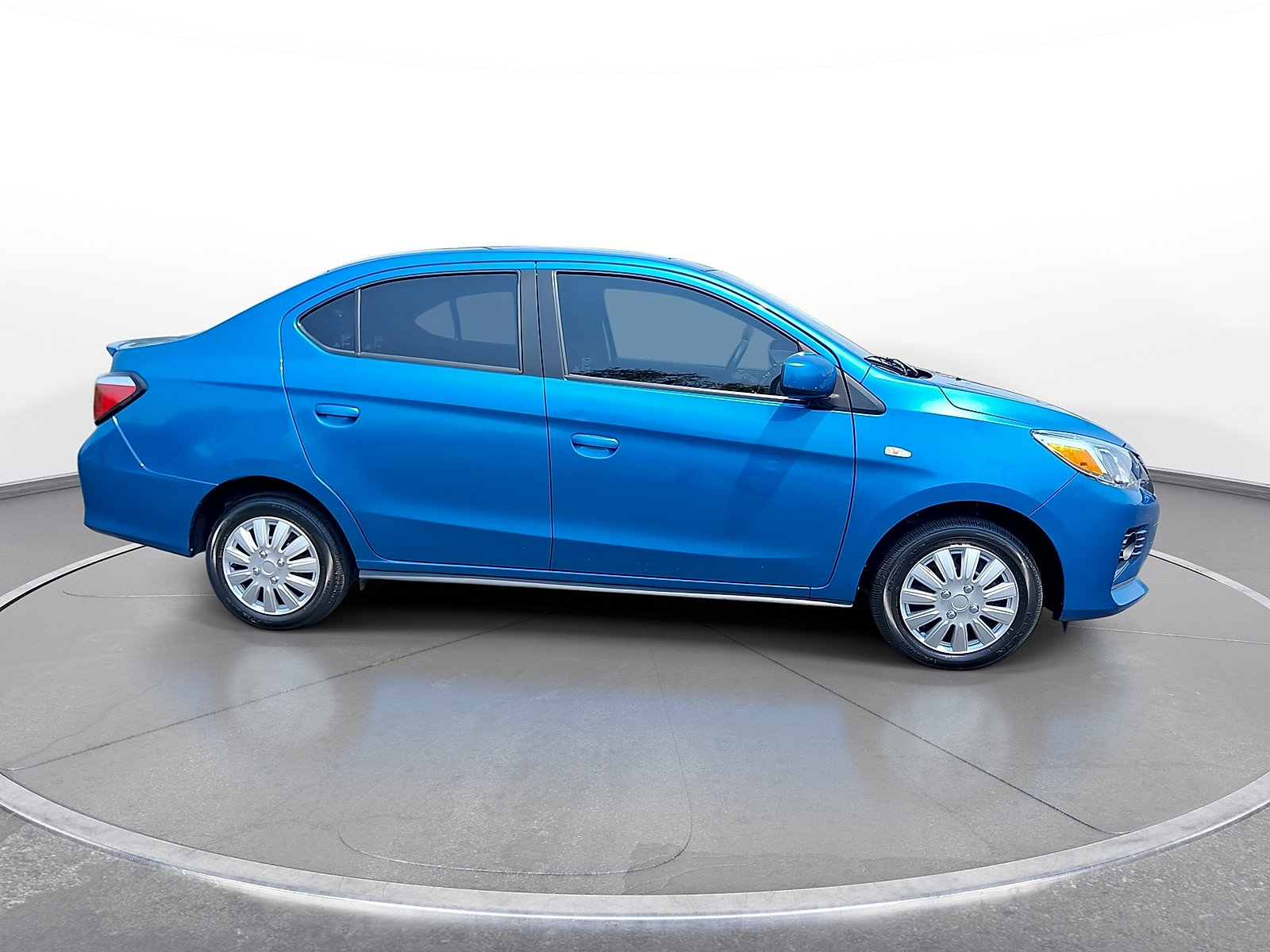 Used 2024 Mitsubishi Mirage G4 ES FWD image 9