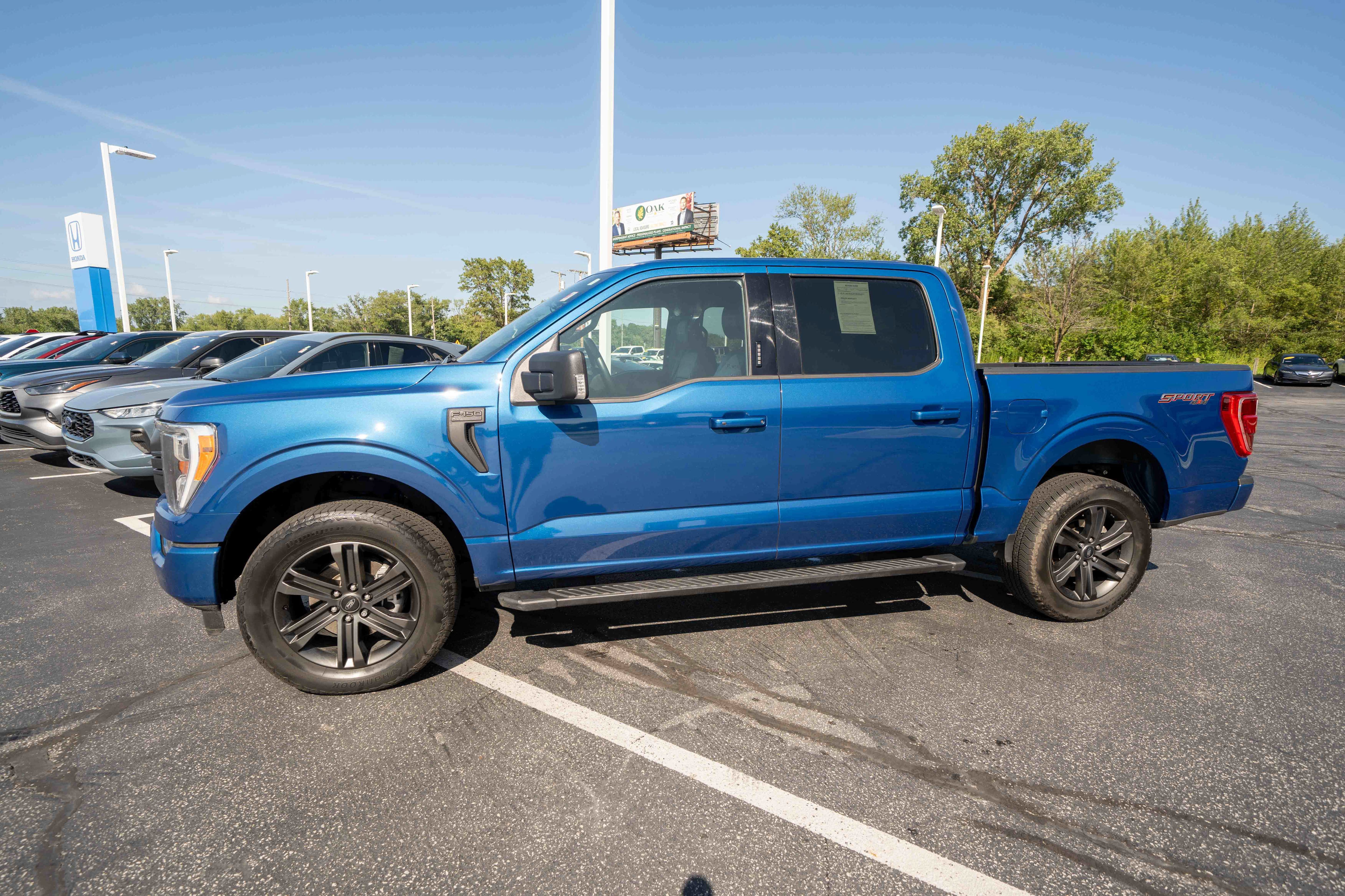 Used 2022 Ford F150 XLT w/ Equipment Group 302A High AWD/4WD image 3