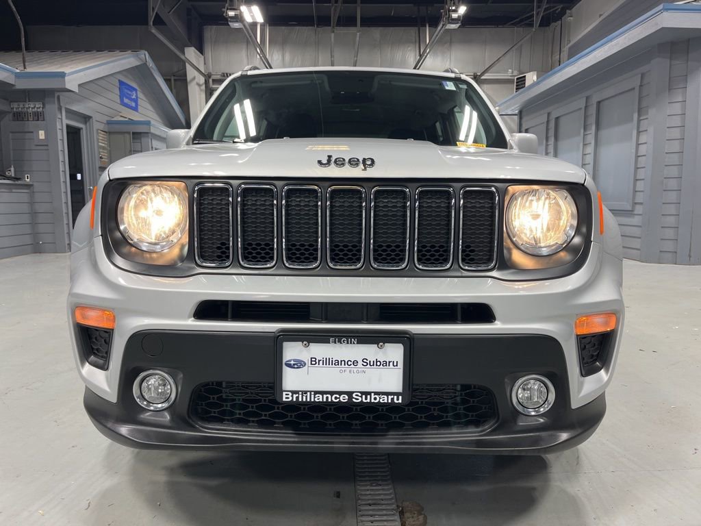 Used 2019 Jeep Renegade Latitude w/ Cold Weather Group image 2
