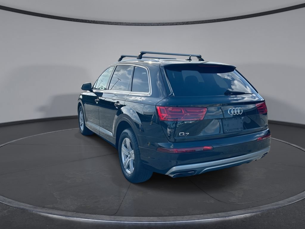 Used 2018 Audi Q7 2.0T Premium w/ Cold Weather Package AWD/4WD image 10