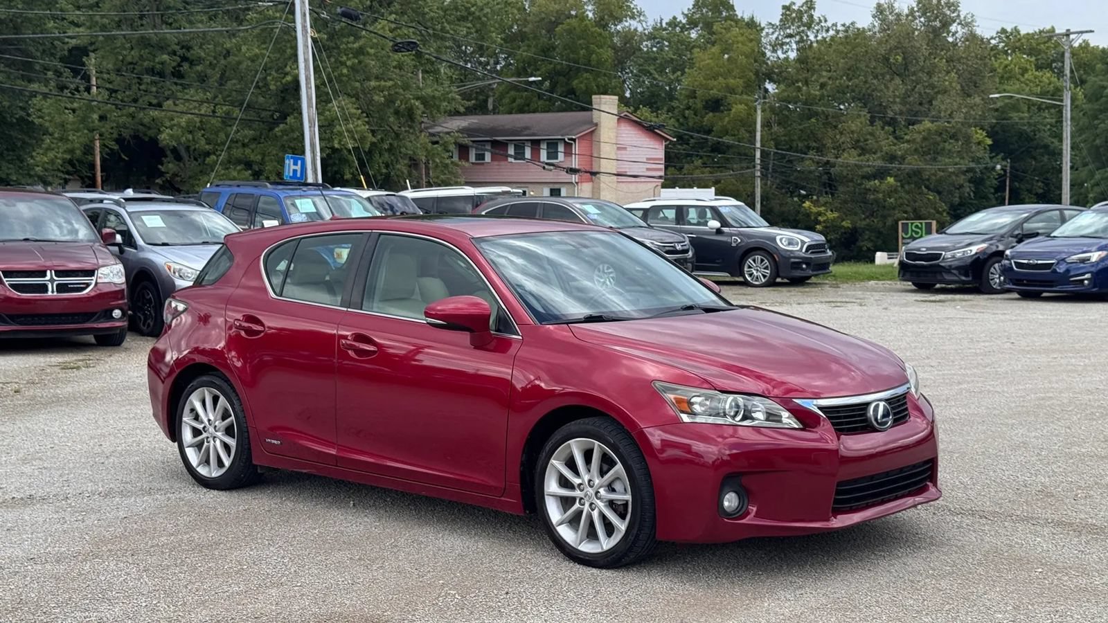 Used 2012 Lexus CT 200h Premium w/ Premium Audio Pkg FWD image 6