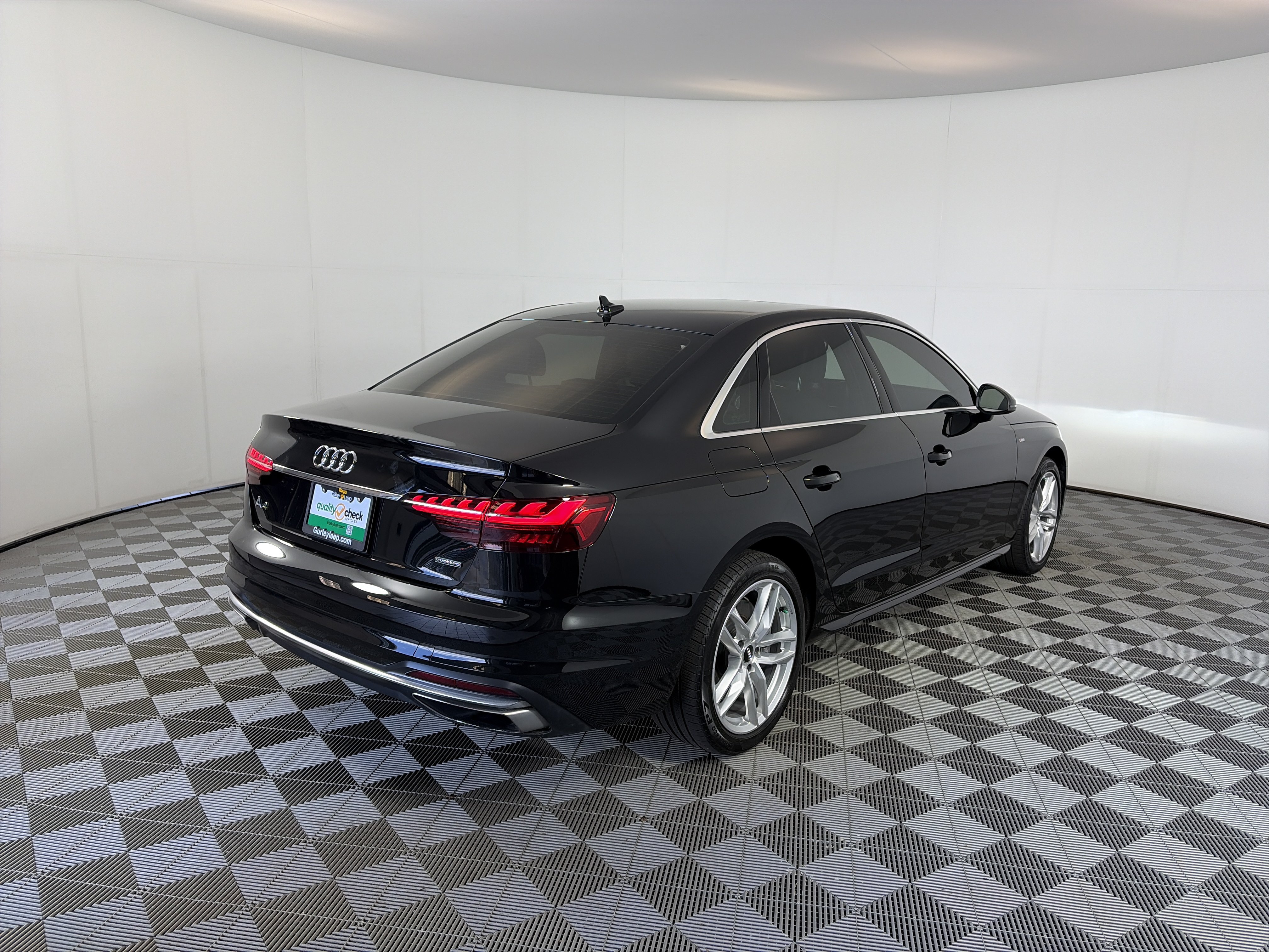 Used 2020 Audi A4 2.0T Premium w/ Convenience Package AWD/4WD image 15