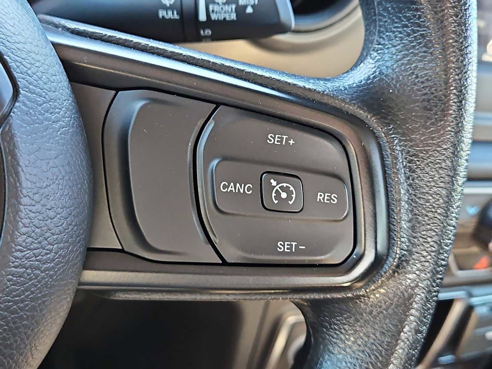 Used 2022 Jeep Gladiator Sport image 23