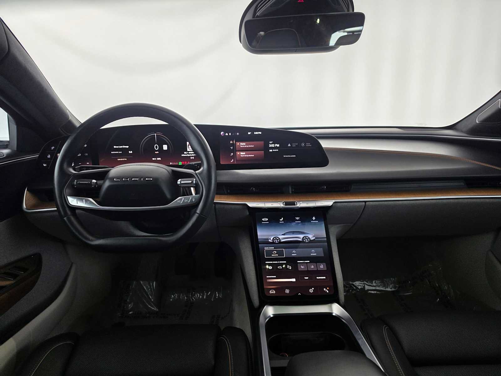 Used 2023 Lucid Air Touring AWD/4WD image 18