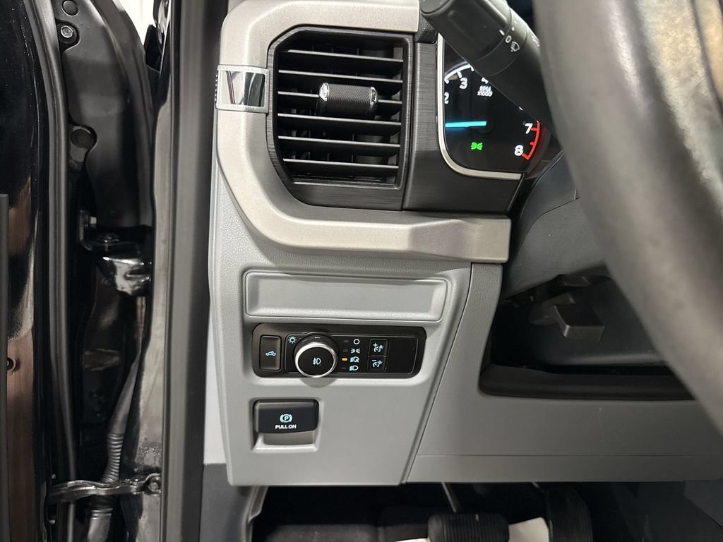Used 2023 Ford F150 XLT RWD image 18