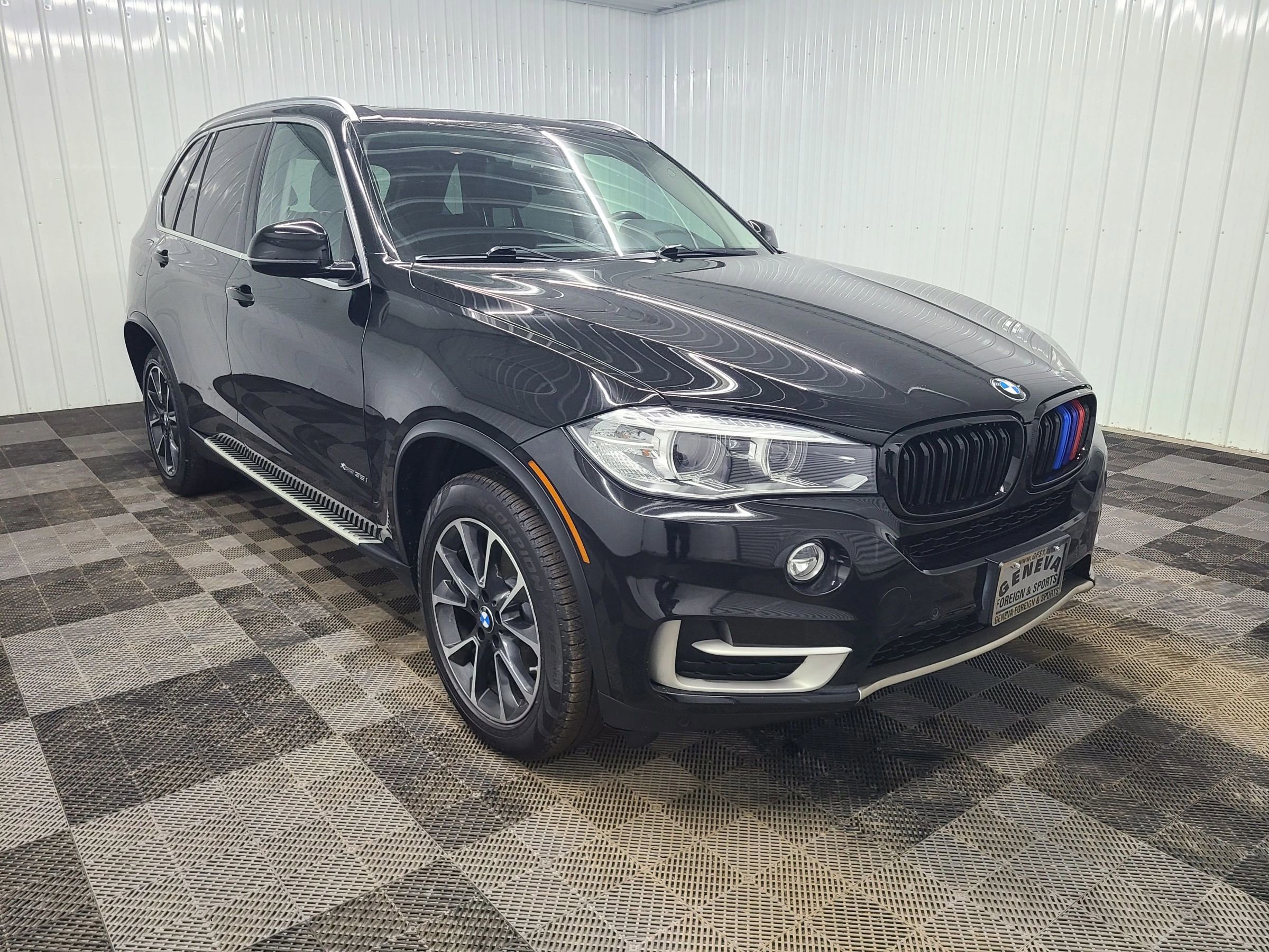 Used 2016 BMW X5 xDrive35i w/ Premium Package image 4