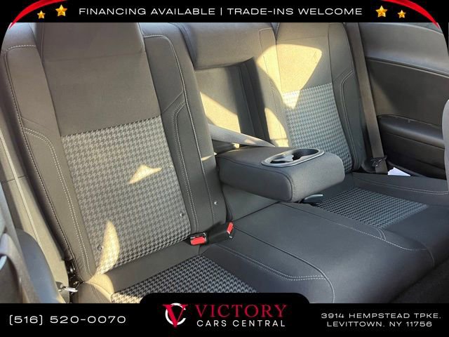 Used 2021 Dodge Challenger SXT w/ Blacktop Package image 18