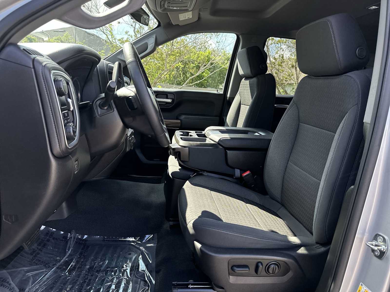 Certified 2022 Chevrolet Silverado 1500 LT w/ Safety Package RWD image 15