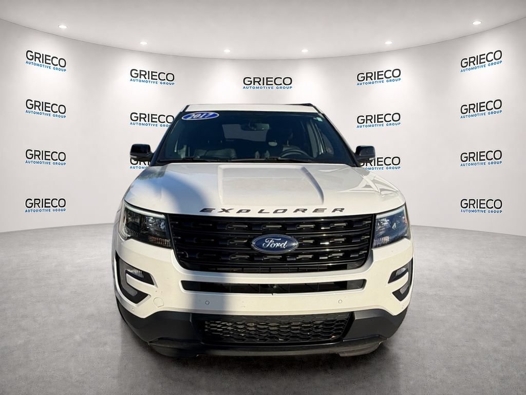 Used 2017 Ford Explorer Sport w/ Equipment Group 401A AWD/4WD image 2