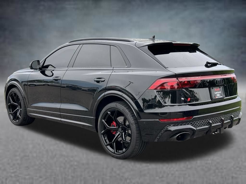 Used 2026 Audi RS Q8 performance AWD/4WD image 3