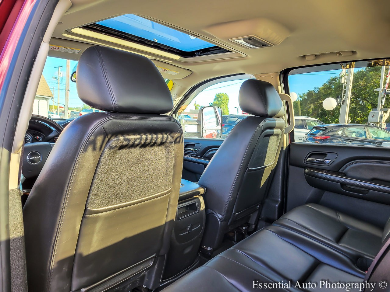 Used 2013 GMC Sierra 2500 Denali w/ Suspension Package, Off-Road image 11