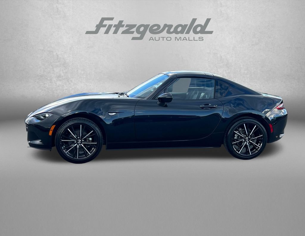 Used 2025 MAZDA MX-5 Miata RF Grand Touring RWD image 4