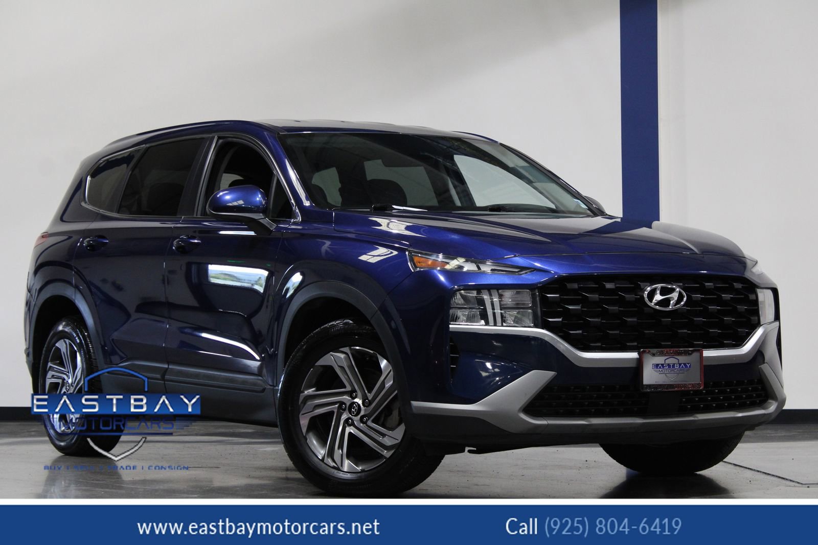 Used 2022 Hyundai Santa Fe SE FWD image 1