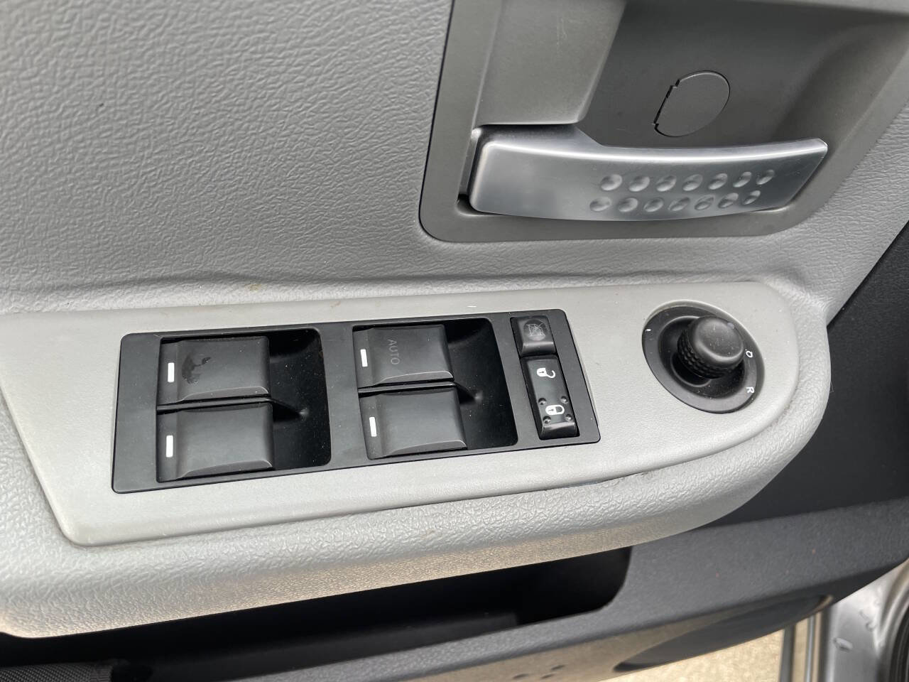 Used 2008 Dodge Dakota Laramie image 16