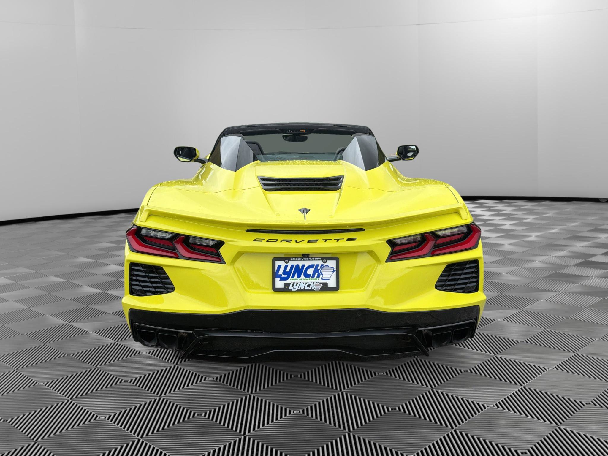Used 2024 Chevrolet Corvette Stingray Premium Conv w/ 3LT RWD image 7