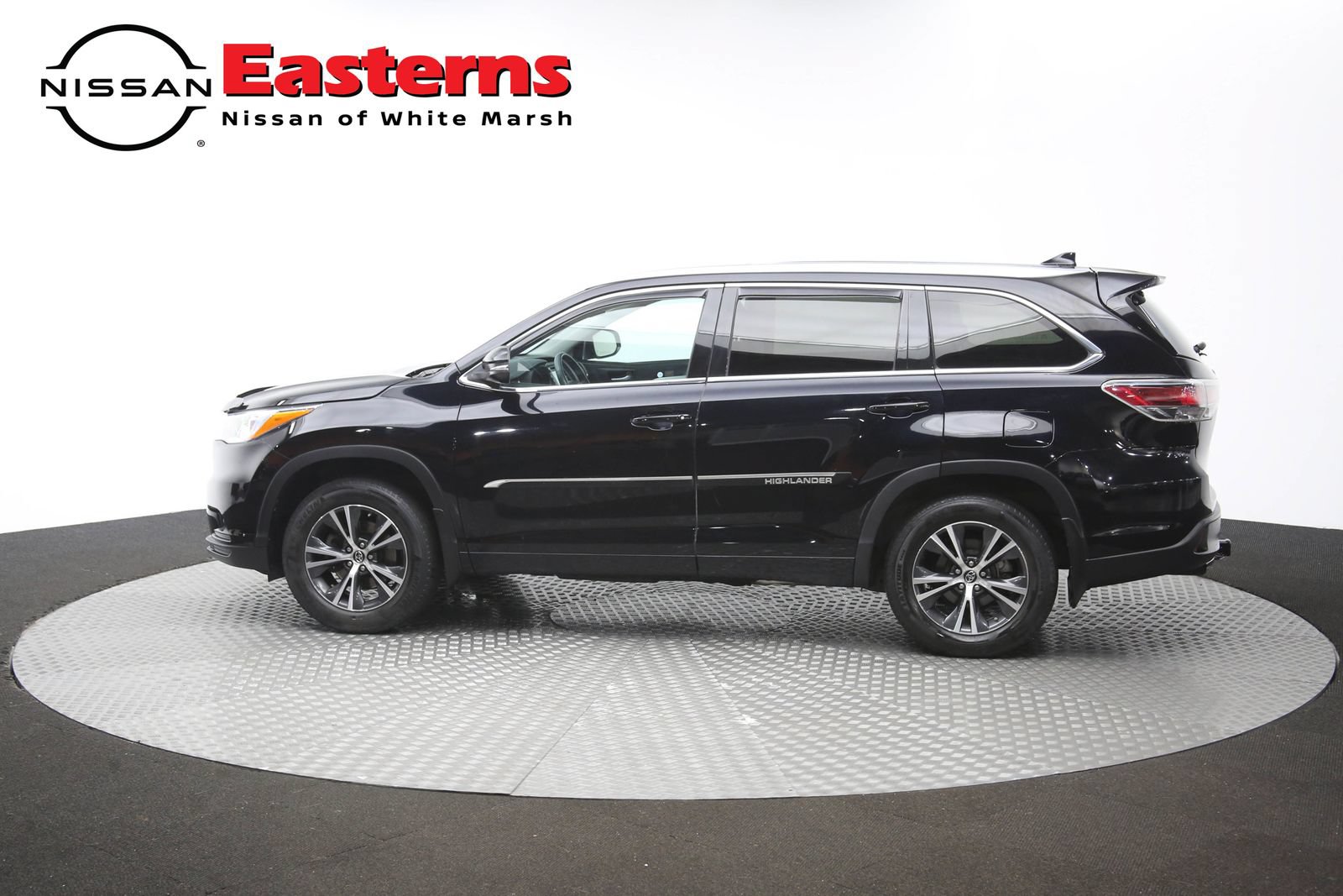 Used 2016 Toyota Highlander XLE AWD/4WD image 58