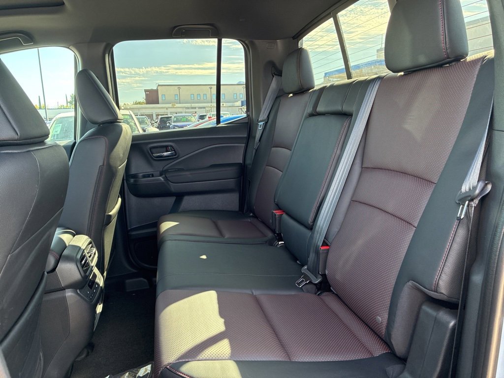 New 2026 Honda Ridgeline Black Edition image 11