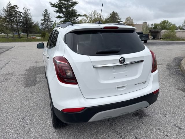 Used 2022 Buick Encore Preferred w/ Safety Package AWD/4WD image 28