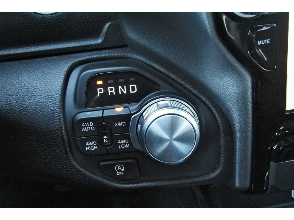 Used 2026 RAM 1500 Laramie AWD/4WD image 23