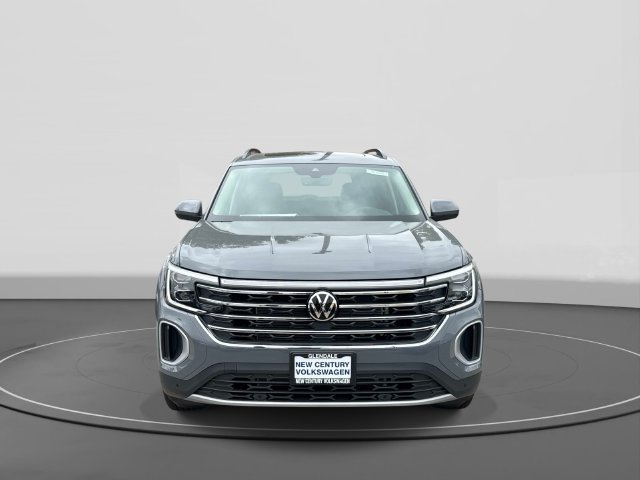 New 2026 Volkswagen Atlas SE FWD image 2