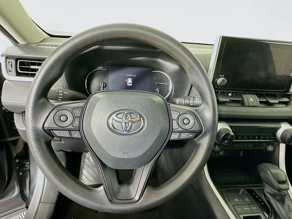 Used 2024 Toyota RAV4 XLE image 11