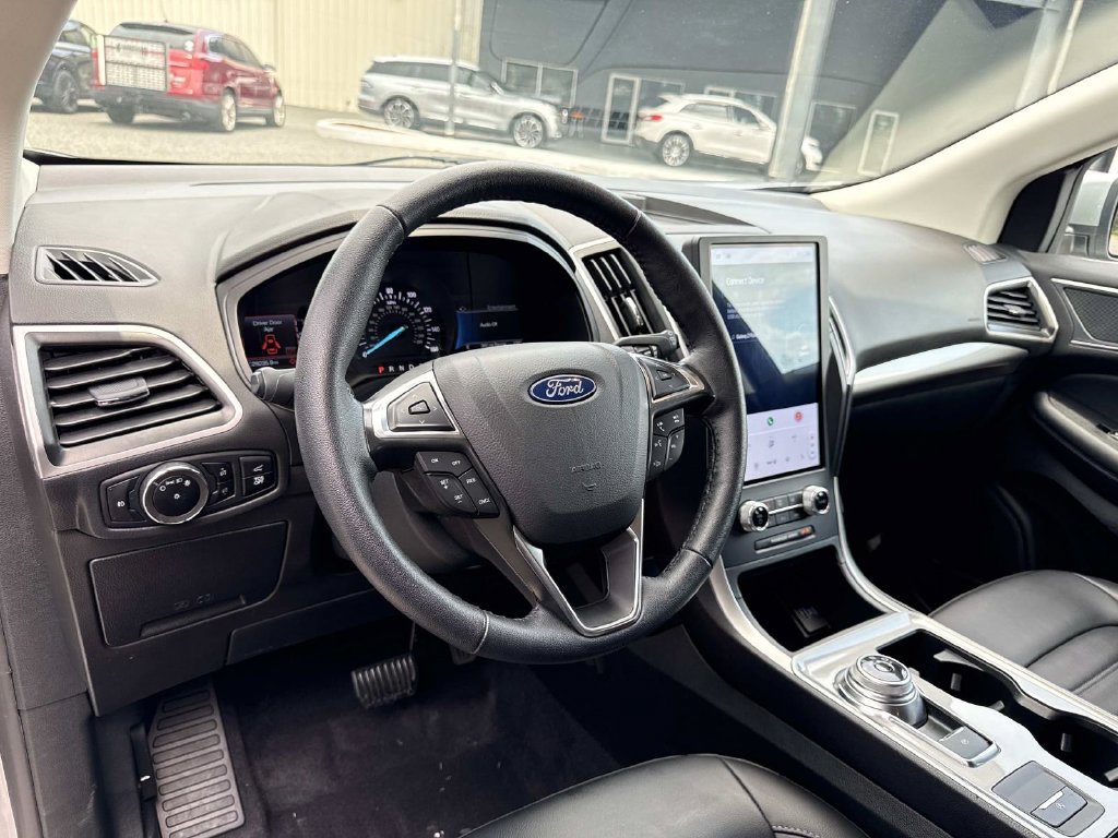 Used 2024 Ford Edge SEL w/ Convenience Package AWD/4WD image 33