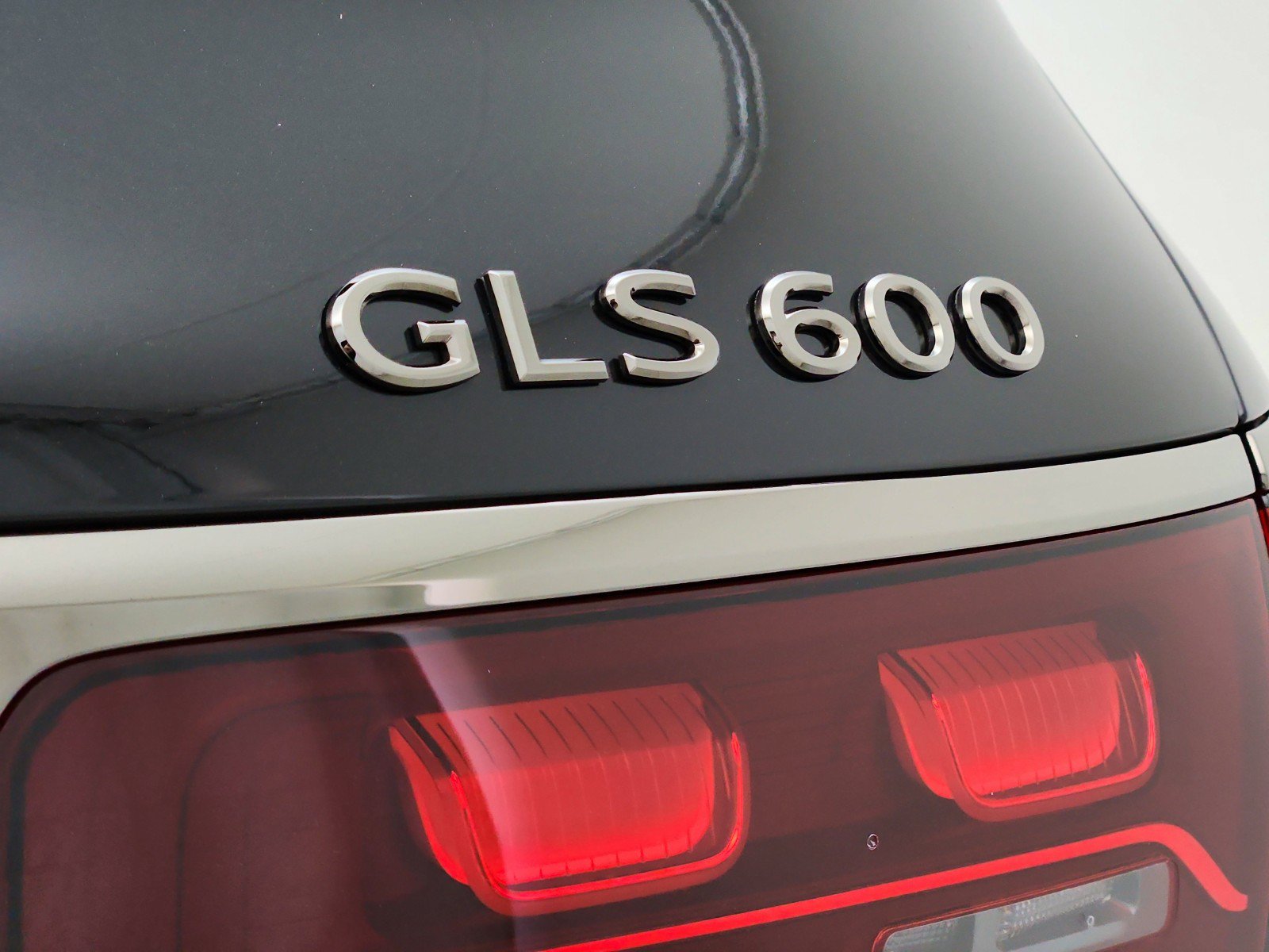 New 2026 Mercedes-Benz Maybach GLS 600 4MATIC image 26